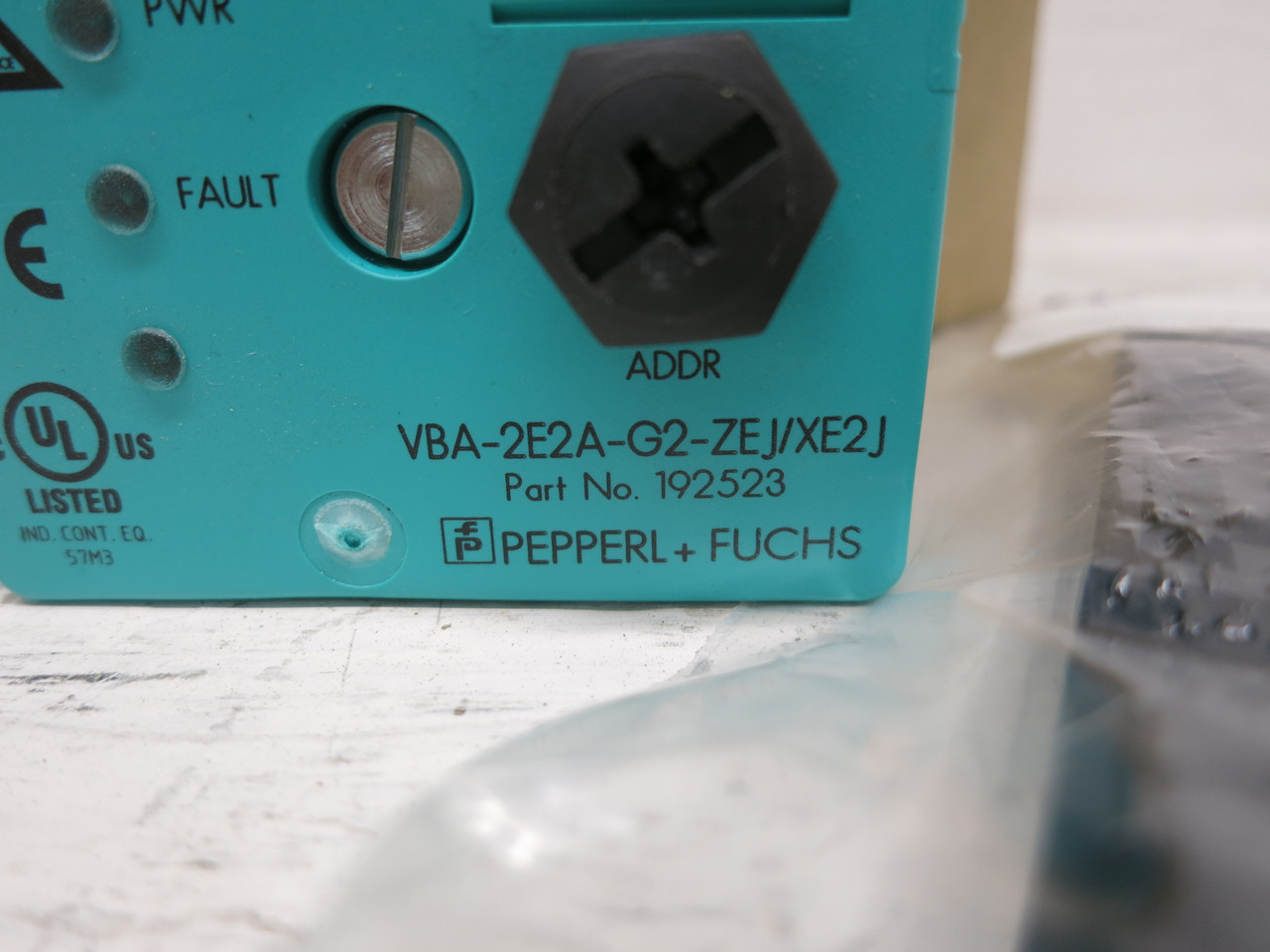 NEW Pepperl+Fuchs VBA-2E2A-G2-ZEJ/XE2J AS-i Actuator Sensor + U-G3FF Base 192523 (DW7106-3)