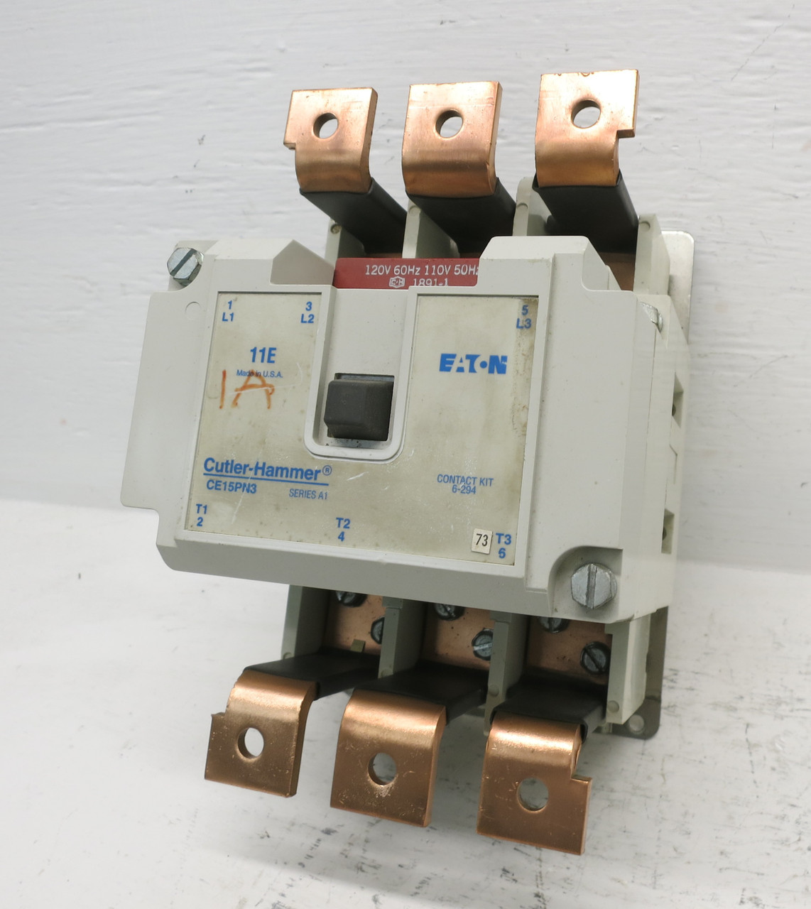 Eaton CE15PN3 Size 4+ IEC AC Motor Contactor 120V Coil 170A 125 HP @ 460V Ser A1 (DW7109-1)