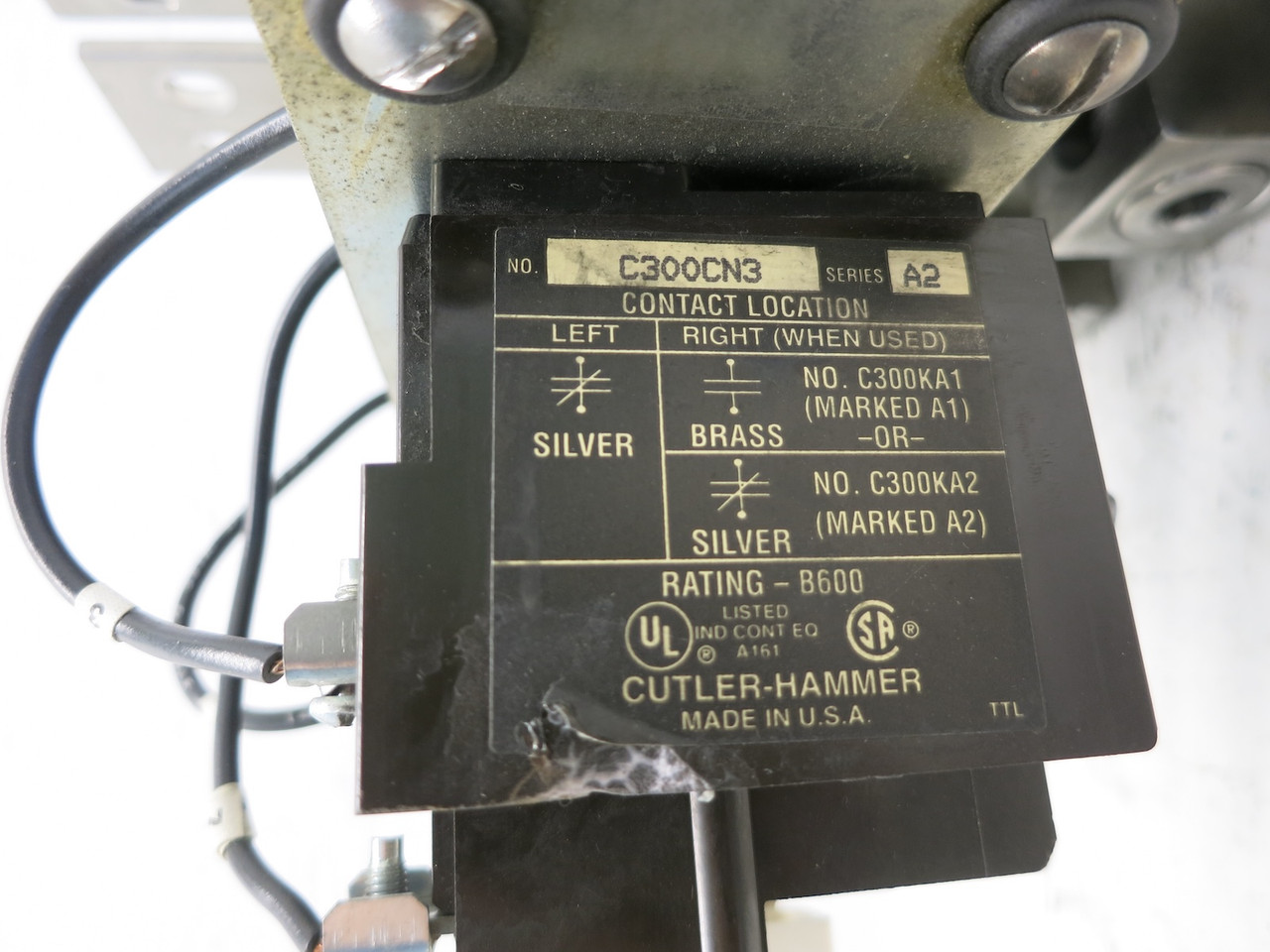 Eaton C300CN3 + 42-2807-3 Overload Relay Current Transformer Assembly 300:5 CT (DW7112-1)