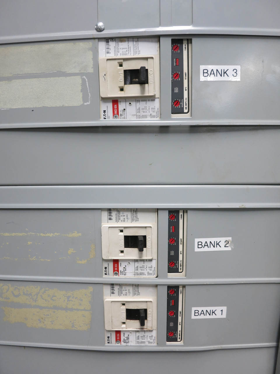 Eaton 1600A Pow-R-Line Breaker Panel Switchgear 3PH 4W PRLC QA1633 1600 Amp 208V (DW7115-1)