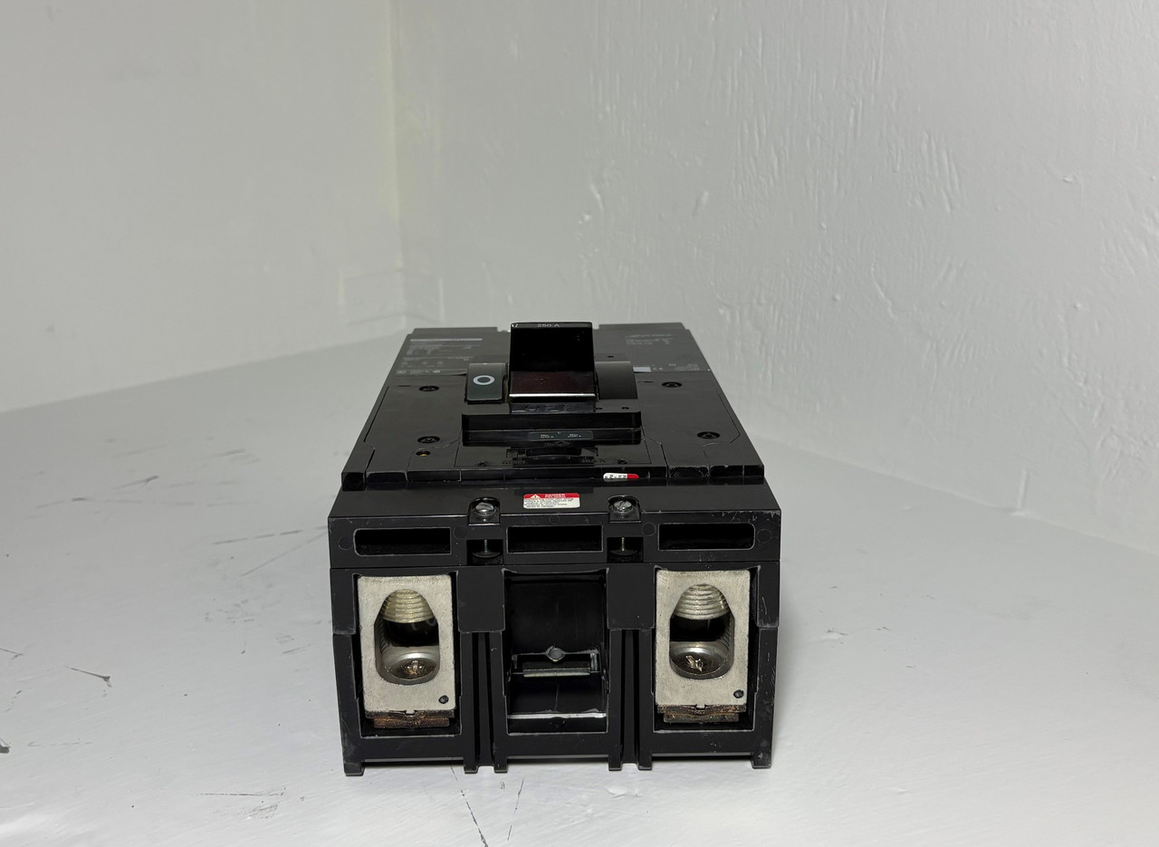 Square D LAP26250MB 250A 2 Pole Circuit Breaker Green Label 600V 2P LAL 250 Amp (EM5457-1)