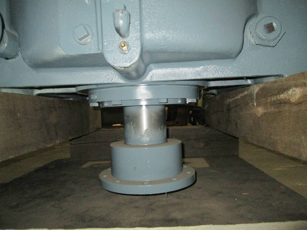 NEW Westinghouse TV16L Gear Drive 80R21891 75HP 24.722 Ratio 45/33.8 RPM 4.57 SF (EBI3135-1)