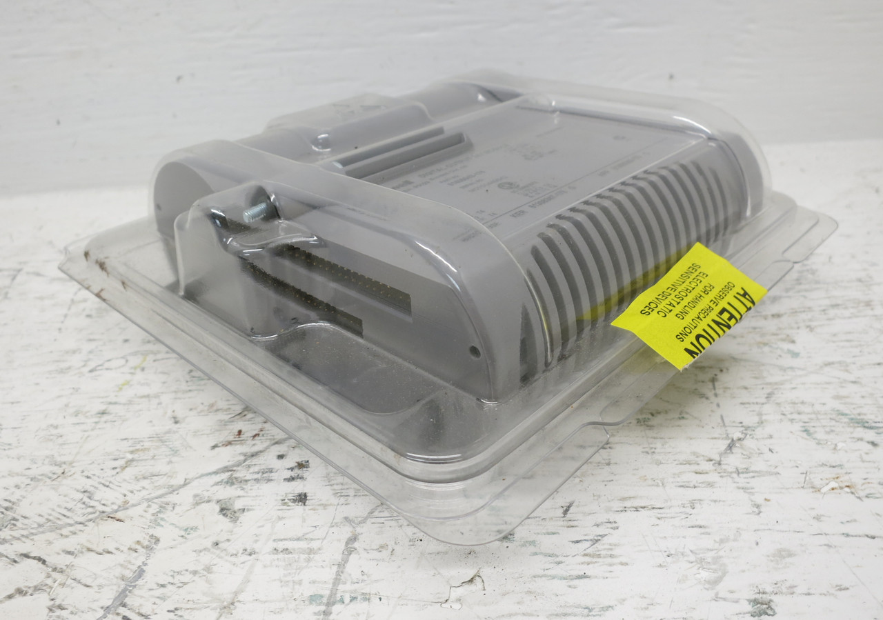 NEW Honeywell CC-PDOB01 Digital Output PLC Module 51405043-175 Experion PKS DCS (DW7145-1)