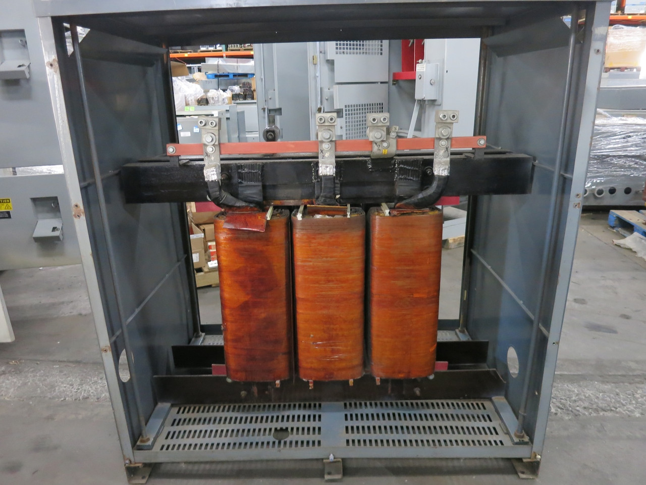 Square D 225 kVA 4800 Delta to 208Y/120 V 3PH Dry Type Transformer 4800V 208 (DW7147-1)