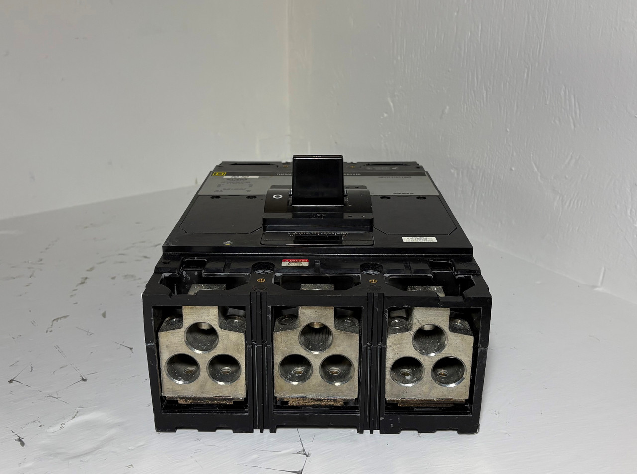 Square D MHF36600 600A Circuit Breaker Type MAL 480/600V 3 Pole 600 Amp (EM5463-1)