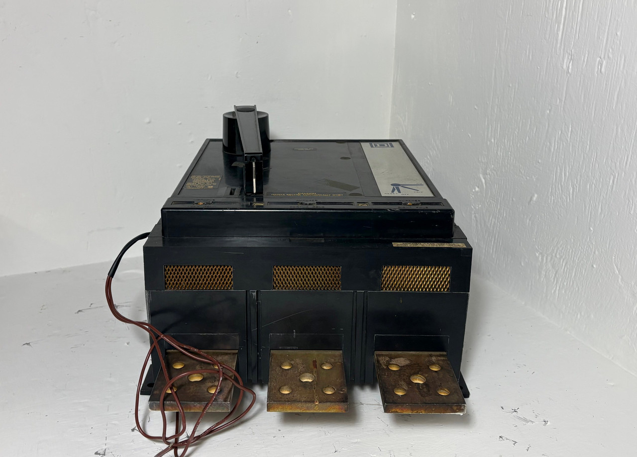 Square D PEF3600001129 2000A Molded Case Switch w/ UV Trip 2000 Amp PAL 600V 3P (EM5467-1)