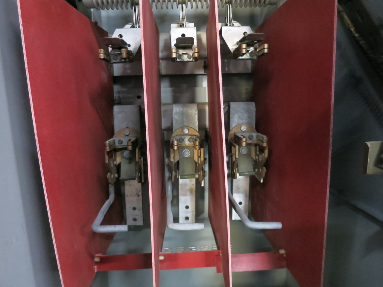 S&C 5 kV 200A Fusible Load Interrupter Switch 200 Amp 255410R1 Mini-Rupter 4160V (DW7162-1)