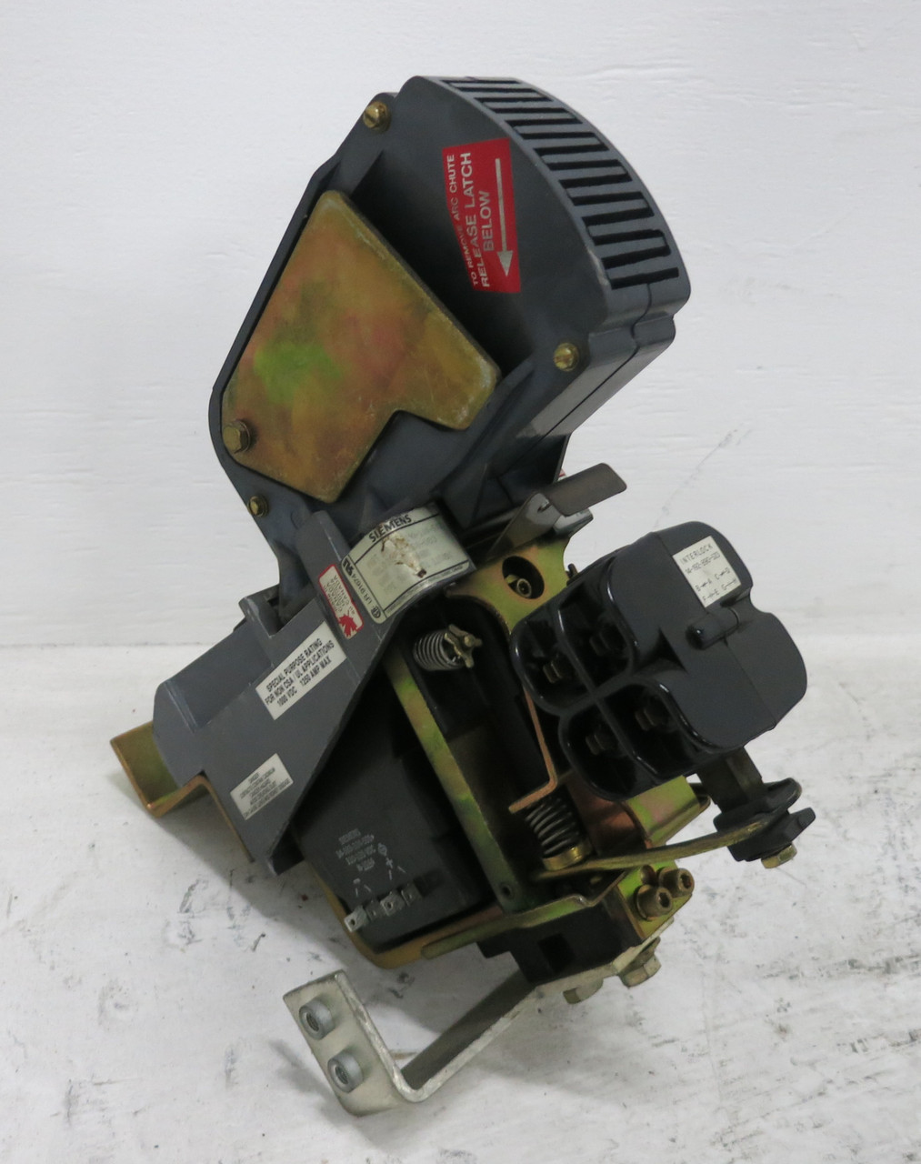 Siemens 14-193-100-582 DC Contactor 125 VDC Coil 14-183-324-501 Type 700 1000A (DW7180-1)