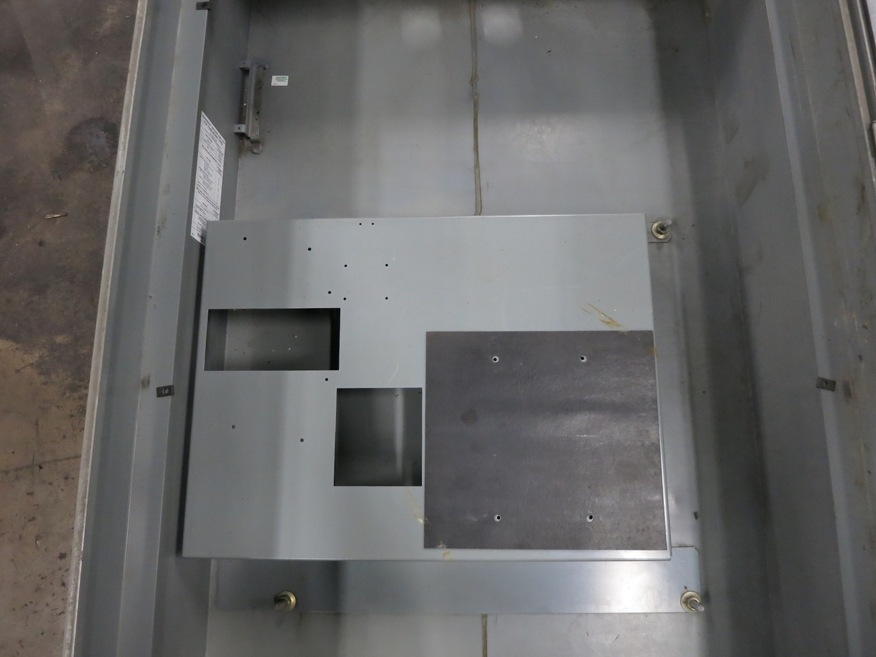 Square D NA1200AWK 1200A Circuit Breaker Enclosure 600V 1200 Amp NA1200 3R 3S 12 (DW7191-1)