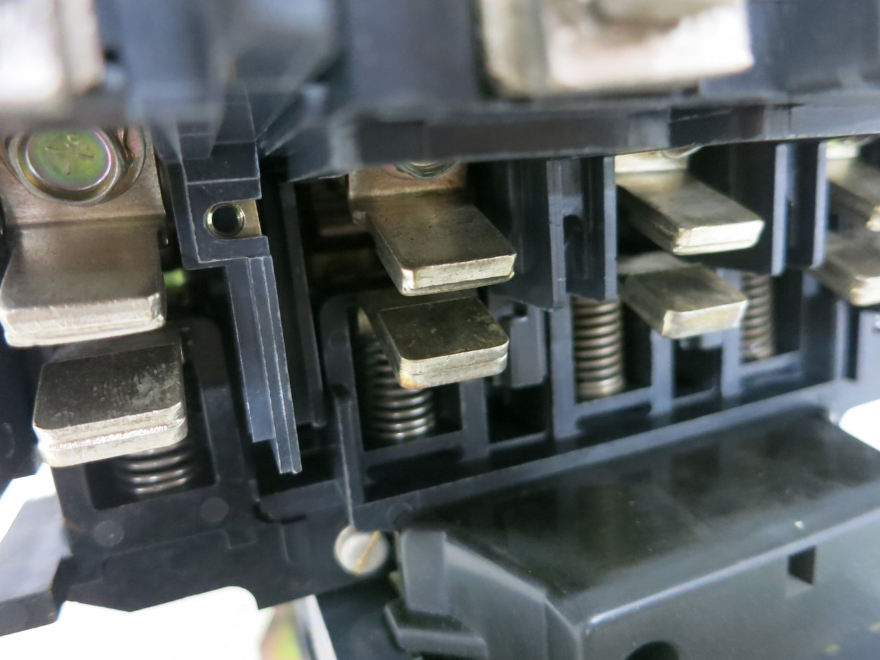 Allen Bradley 500-DOD950 Size 3 Motor Contactor 120V Coil 5P 599-P3A 500-D0D950 (DW7192-4)