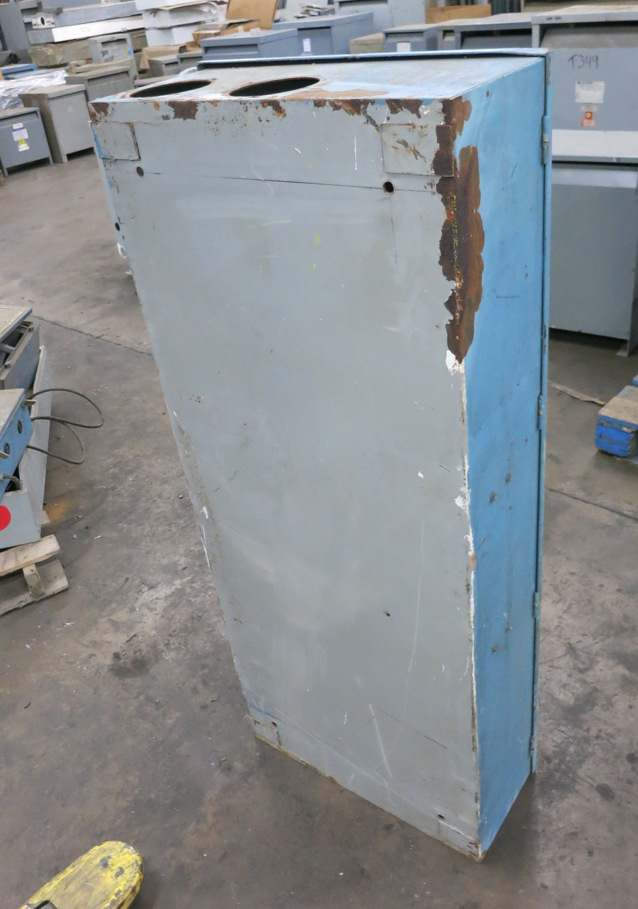 ITE KM-12 600A Circuit Breaker Enclosure w/ KM3-F800 600 Amp Type 12 Gould (DW7202-1)