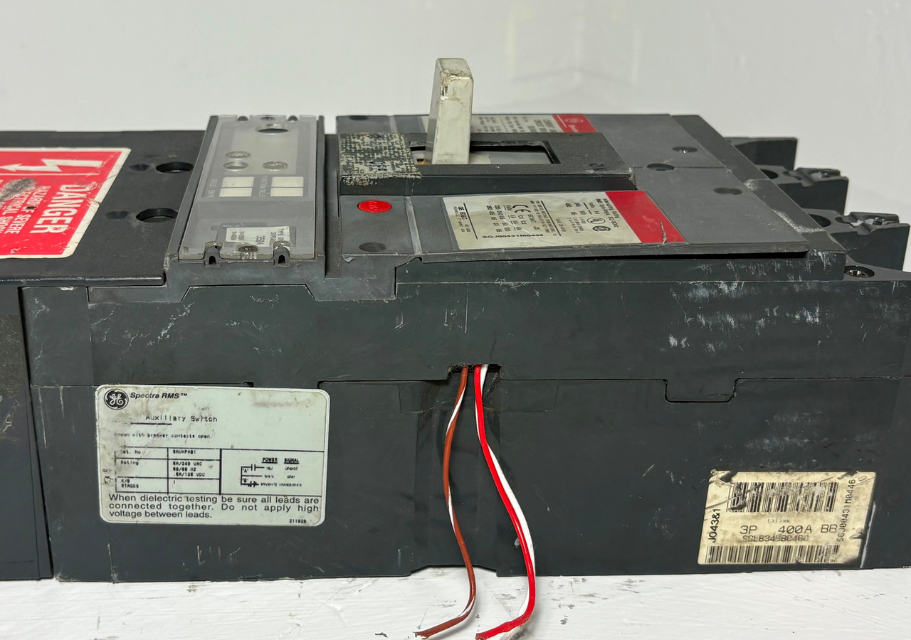 GE SGLB34BB0400 400A Spectra Circuit Breaker 350 Amp Plug & Aux General Electric (EM5492-2)