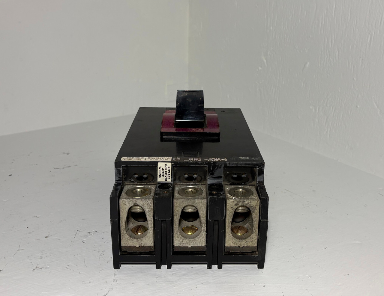 Square D LAL36200 200A Circuit Breaker Black 480/600V Type LAL 3 Pole 200 Amp (EM5493-1)