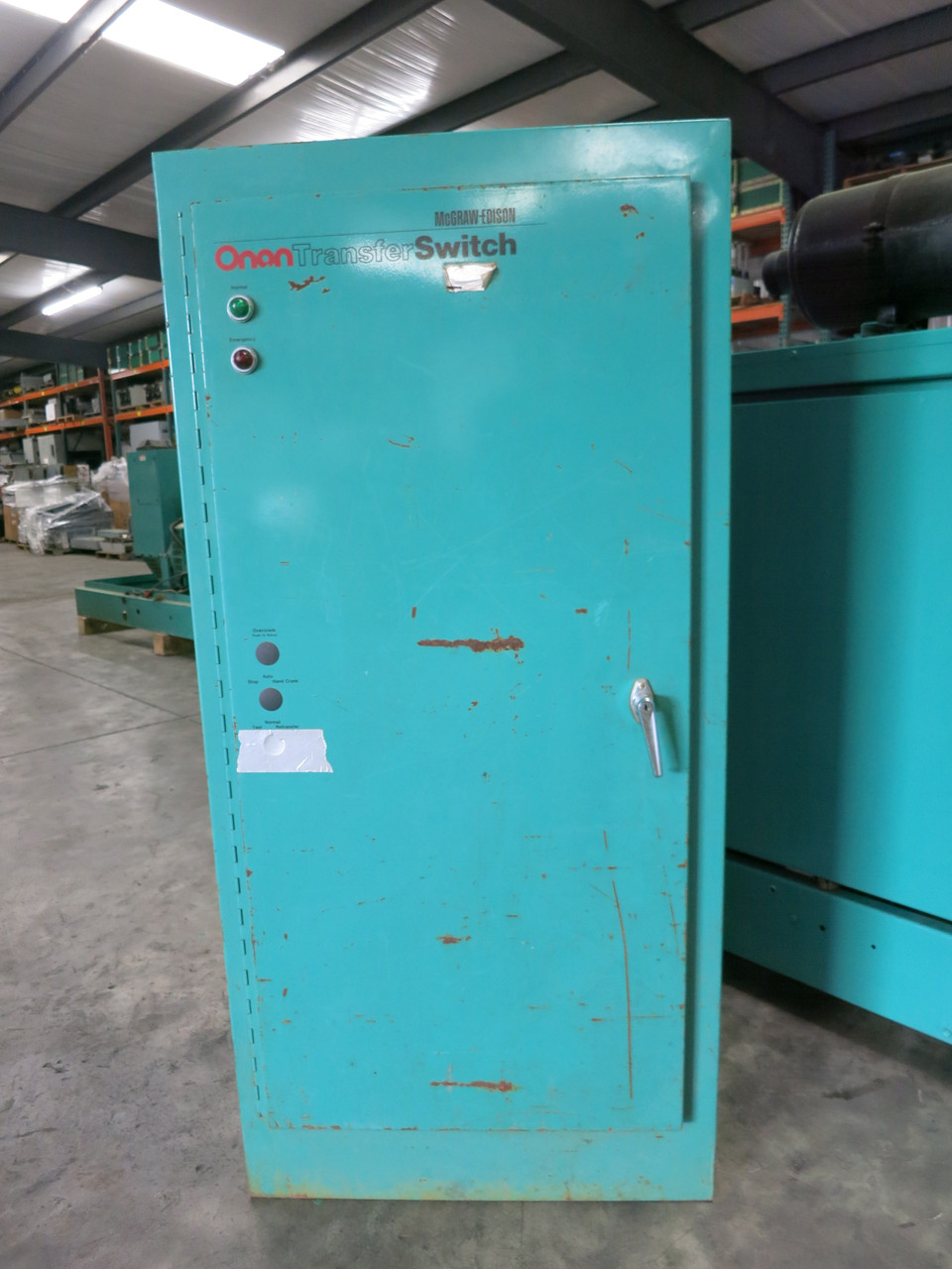 Onan 25 kW Generator 3PH LPG Genset Chrysler H225 Engine Transfer Switch 22 Hrs (DW7206-1)