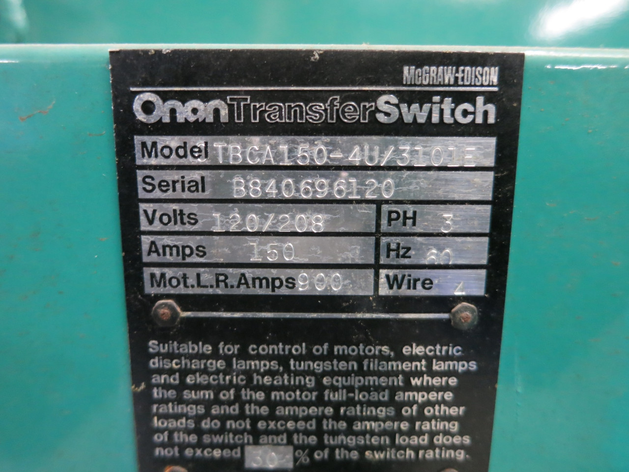 Onan 25 kW Generator 3PH LPG Genset Chrysler H225 Engine Transfer Switch 22 Hrs (DW7206-1)
