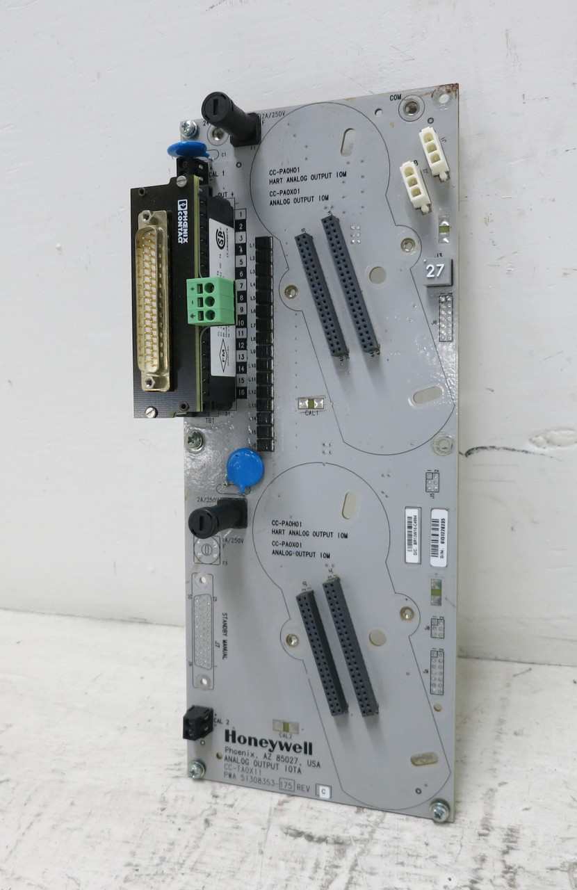 Image of Honeywell CC-TAOX11 Analog Output IOTA DCS Module 51308353-175 Experion HART I/O
