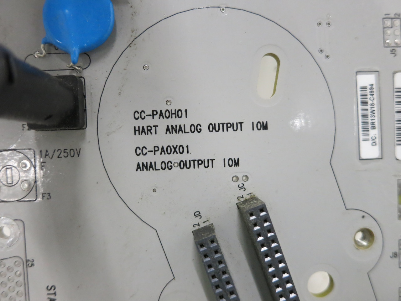 Honeywell CC-TAOX11 Analog Output IOTA DCS Module 51308353-175 Experion HART I/O (DW7214-3)