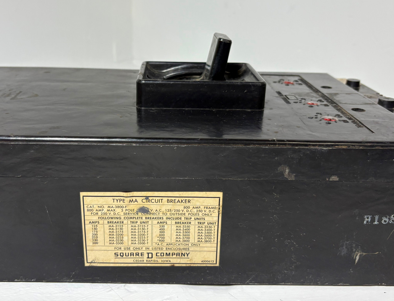 3rd Image of EM5504