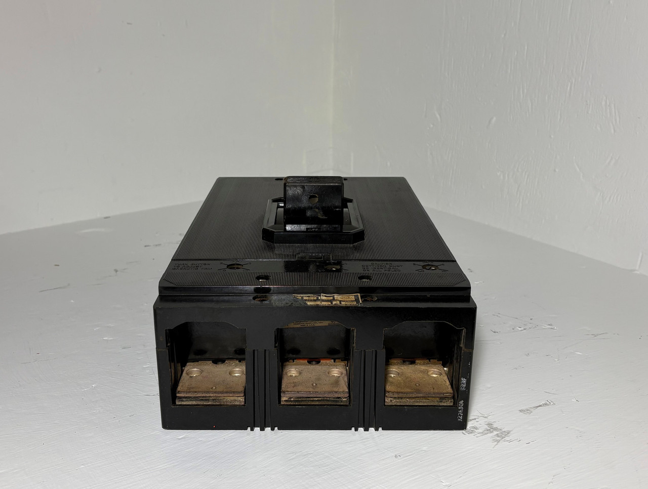 ITE KM3B600 600A Circuit Breaker w/ 600 Amp Trip KM3T600 Type ET 600V 3P I-T-E (EM5505-1)
