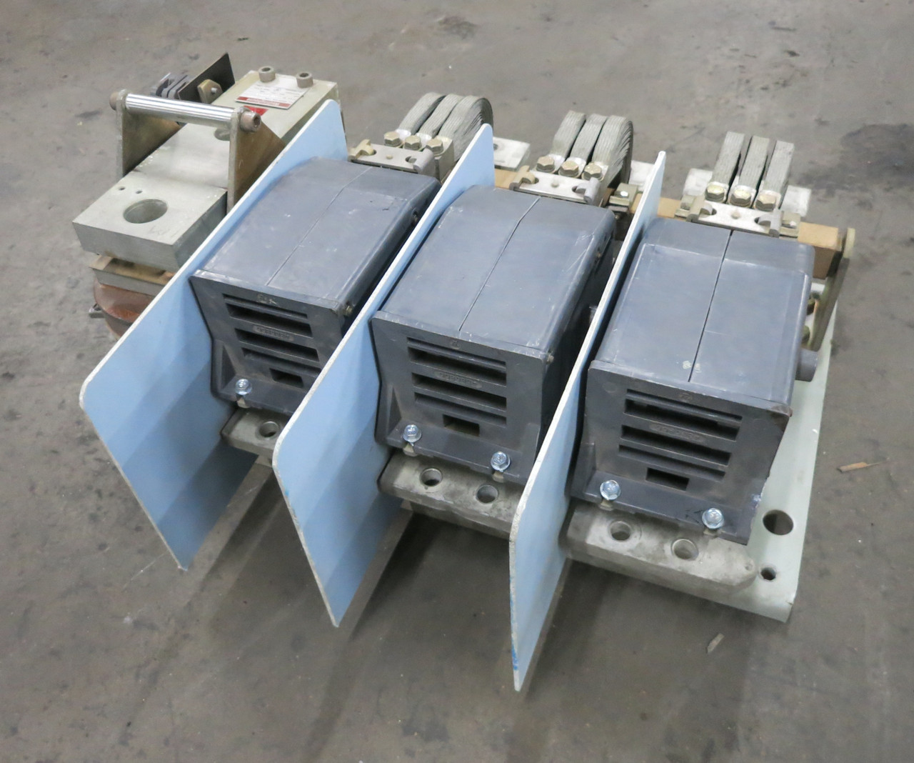 Westinghouse 455A586G03 Size 8 GPD-830 AC Motor Contactor 438C805G10 Coils (DW7230-3)
