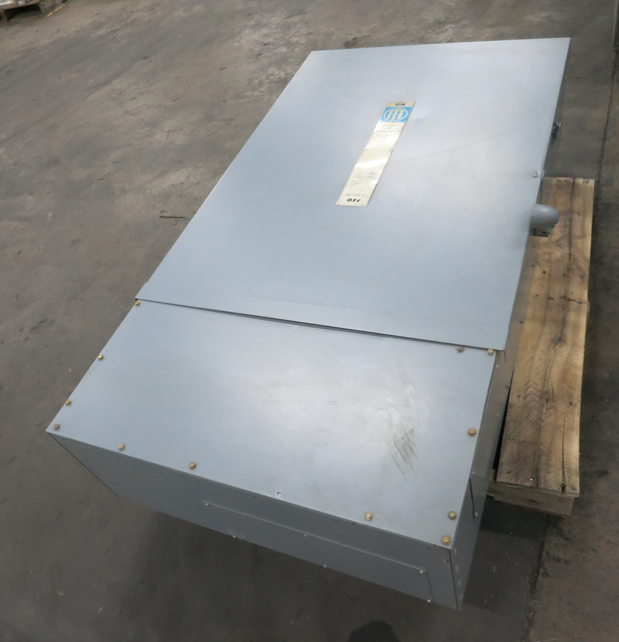 ITE SN458 1200A 600V Fusible Safety Switch Disconnect 1200 Amp SN-458 Heavy Duty (DW7233-1)