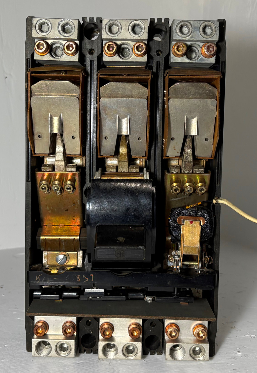 ITE Gould KM3-S80000-U01 800A Circuit Breaker w Shunt KM3S80000U01 800 Amp I-T-E (EM5509-3)