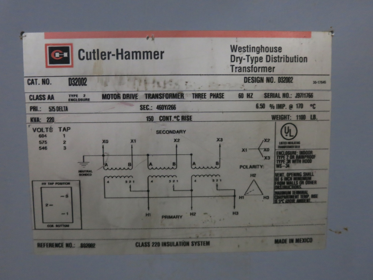 Cutler Hammer 220 kVA 575 Delta to 460Y/266 V 3PH Transformer D32002 575V - 460V (DW7244-2)