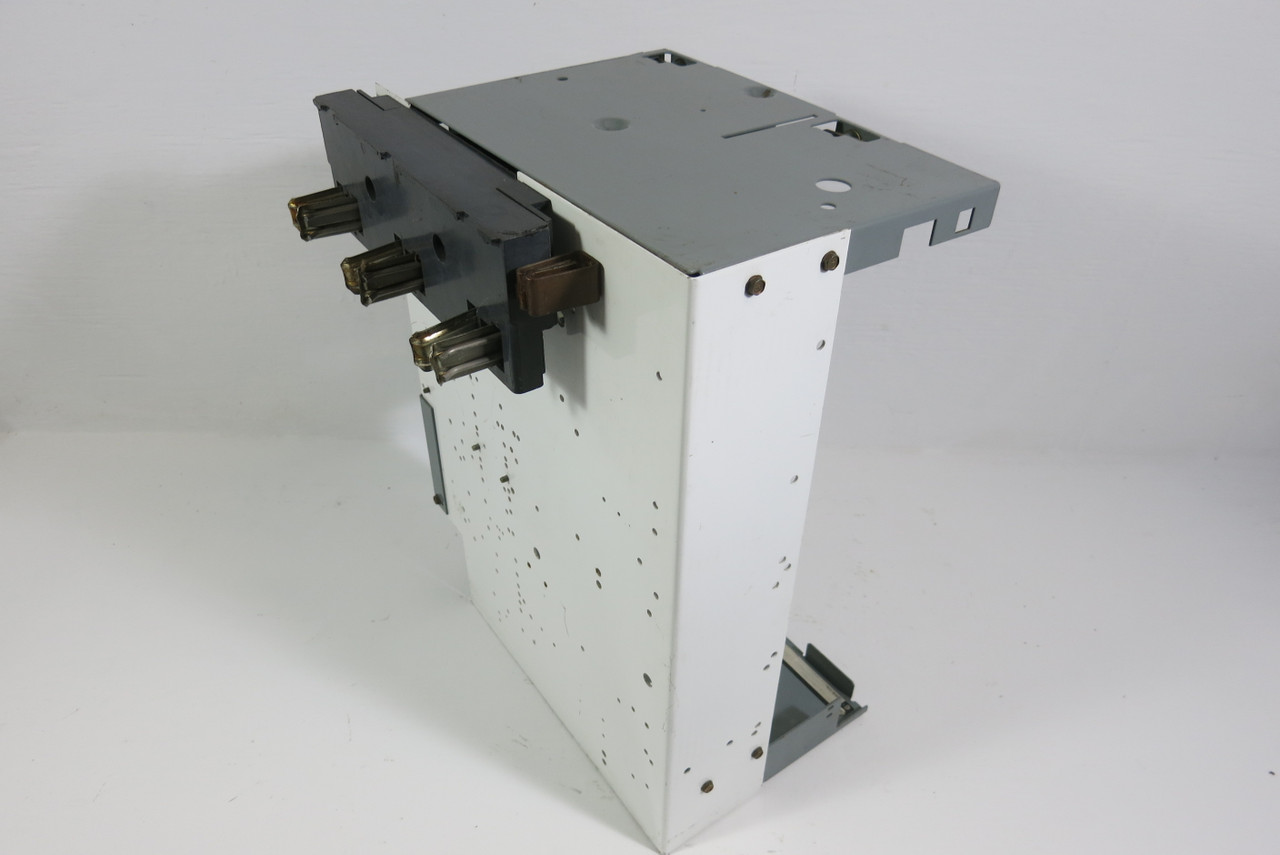 Allen Bradley 2100 Centerline 18" 100A Fusible Feeder MCC Bucket 100 Amp Fuse (BJ1019-5)