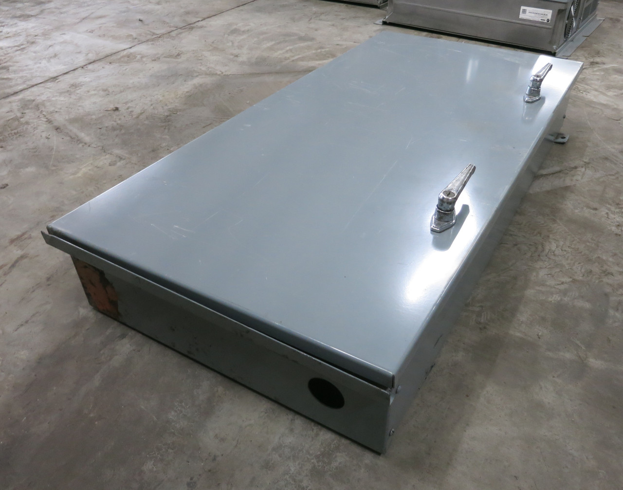 Square D NQOD 100A Main Breaker Panel Board 3PH 4W 208/120 100 Amp 208Y E2 3R (DW7277-1)