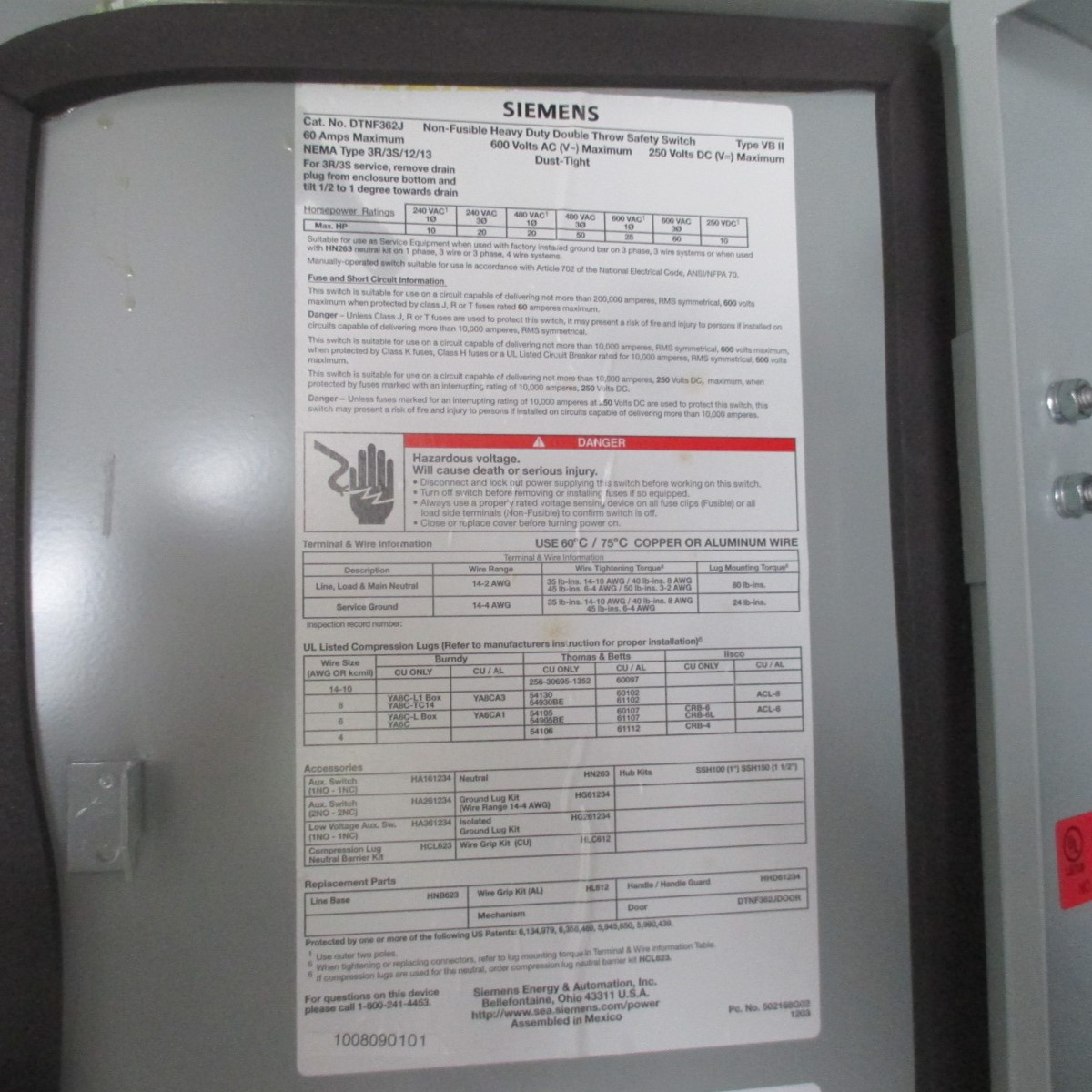 Siemens DTNF362J 60A 600V Non-Fusible Double Throw Heavy Duty 3R Safety Switch (AH0572-1)