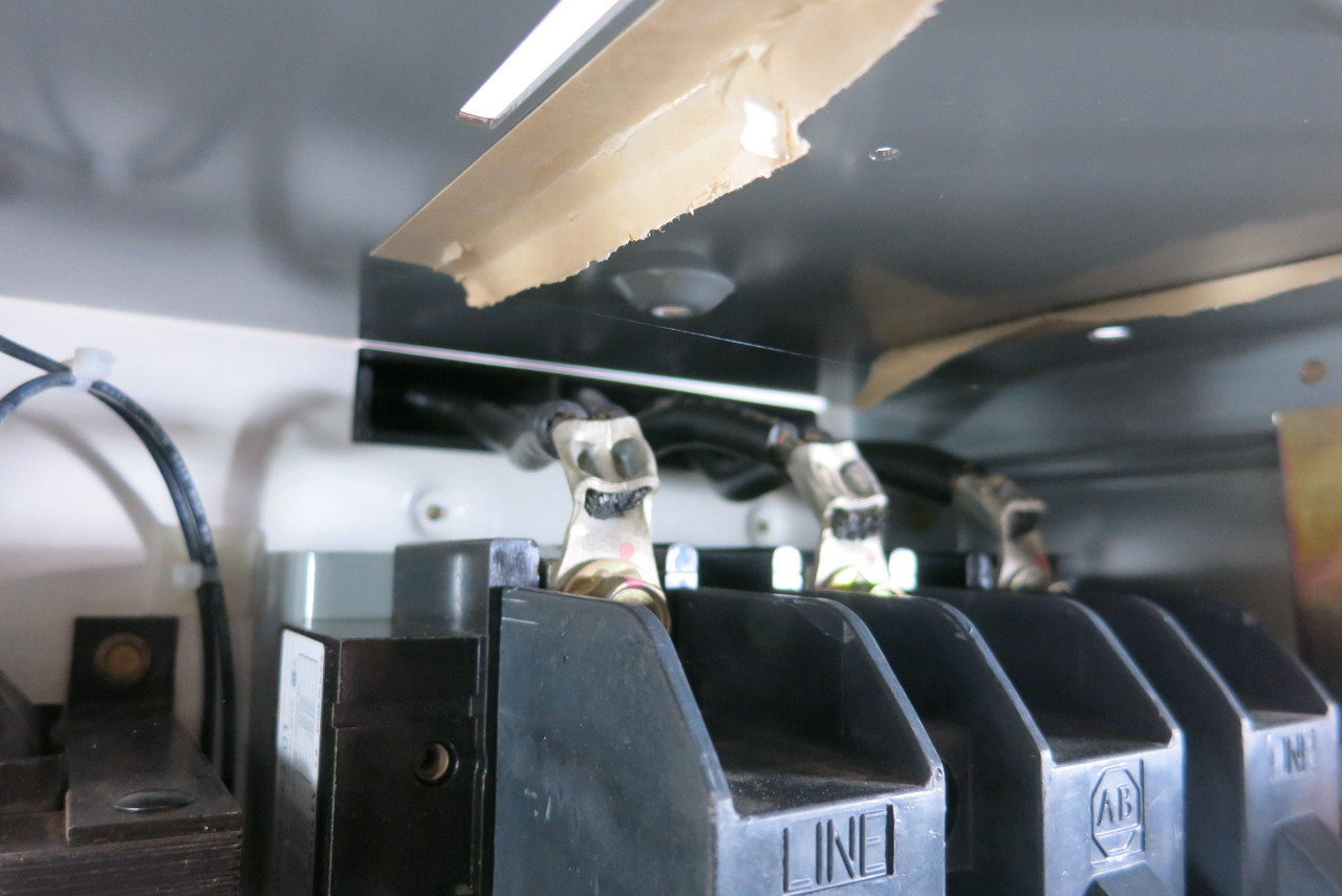 Allen Bradley 2100 Centerline 200 Amp Fusible Size 4 Starter 39" MCC Bucket 200A (BJ1023-1)