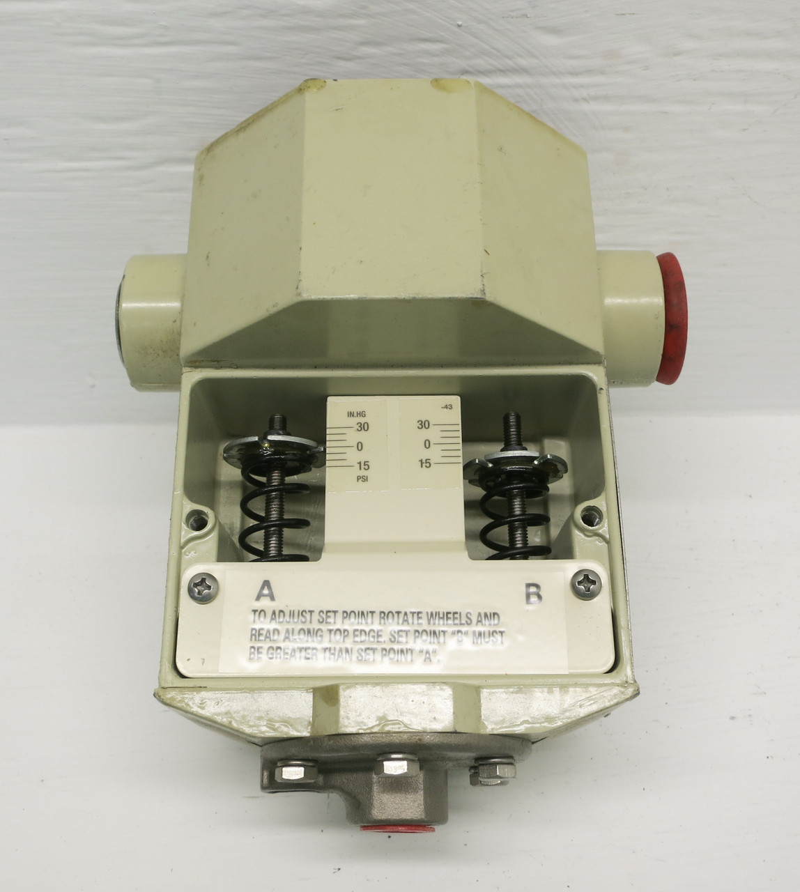 NEW Ashcroft PPAN7JV25-XFP Pressure Switch P-Series Explosion Proof PPAN7 Viton (DW7289-1)