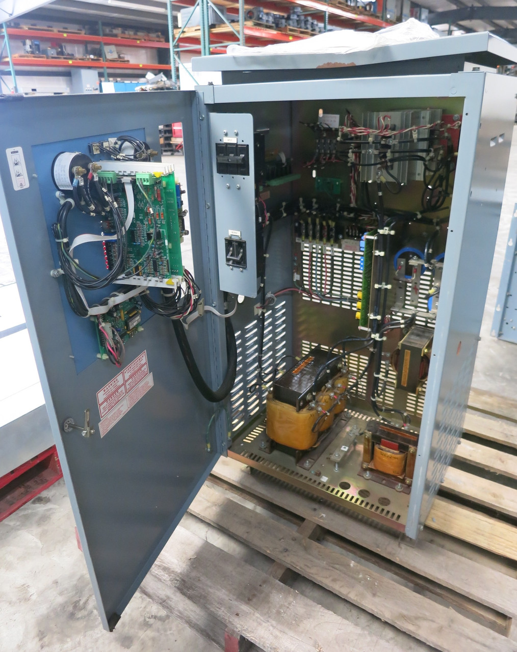 SAFT TLFR120-25 Battery Charger 208V AC - 120V DC Cells 60 L/A 208 VAC 120 VDC (DW7286-1)