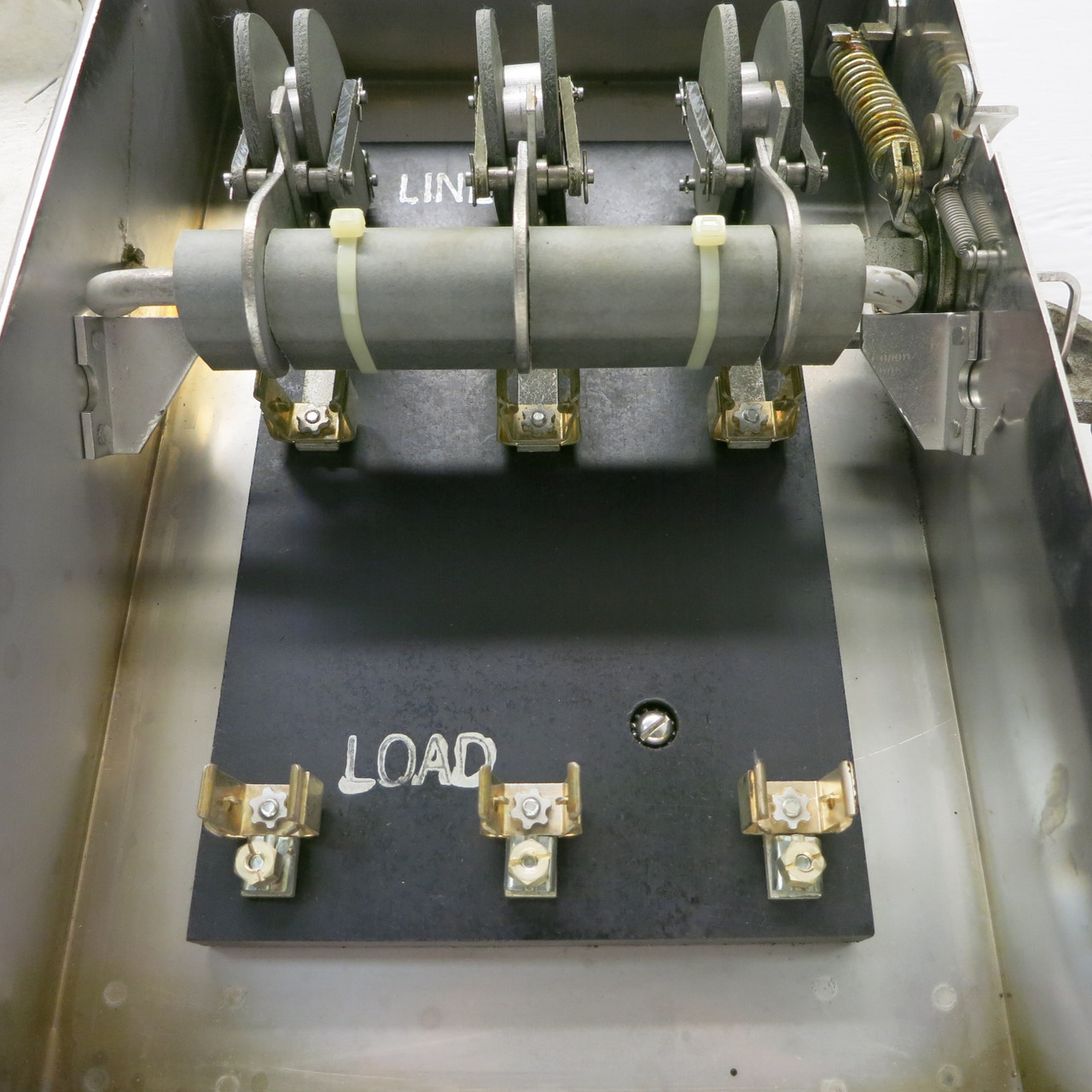 NEW GE TR72361SS 30A 600V Stainless Steel Fusible Safety Switch 3P 30 Amp 600VAC (AH0599-1)