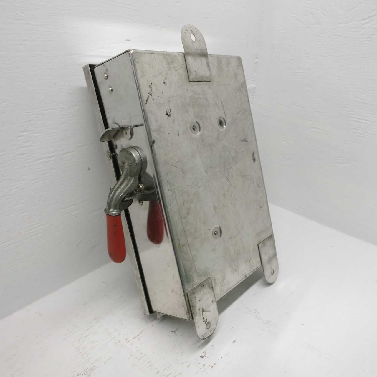 NEW GE TR72361SS 30A 600V Stainless Steel Fusible Safety Switch 3P 30 Amp 600VAC (AH0599-1)