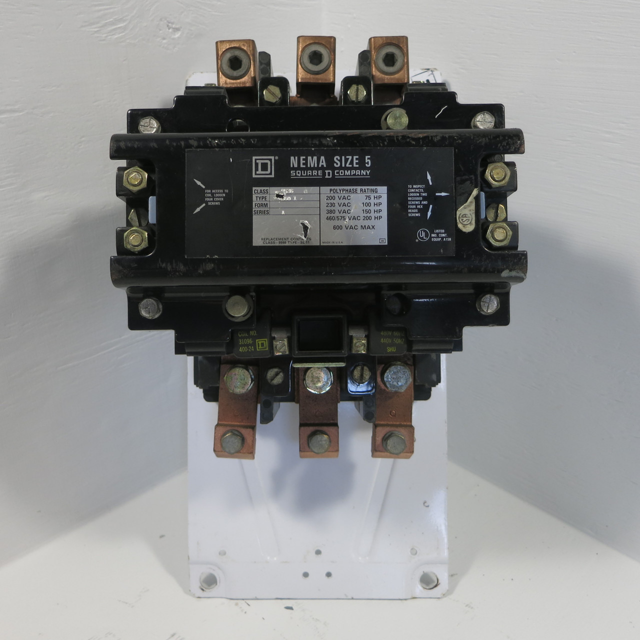 Square D 8536 SGO 1 Size 5 Motor Contactor 480V Coil 200HP 600V 8536SG01 Ser A (AH0611-1)