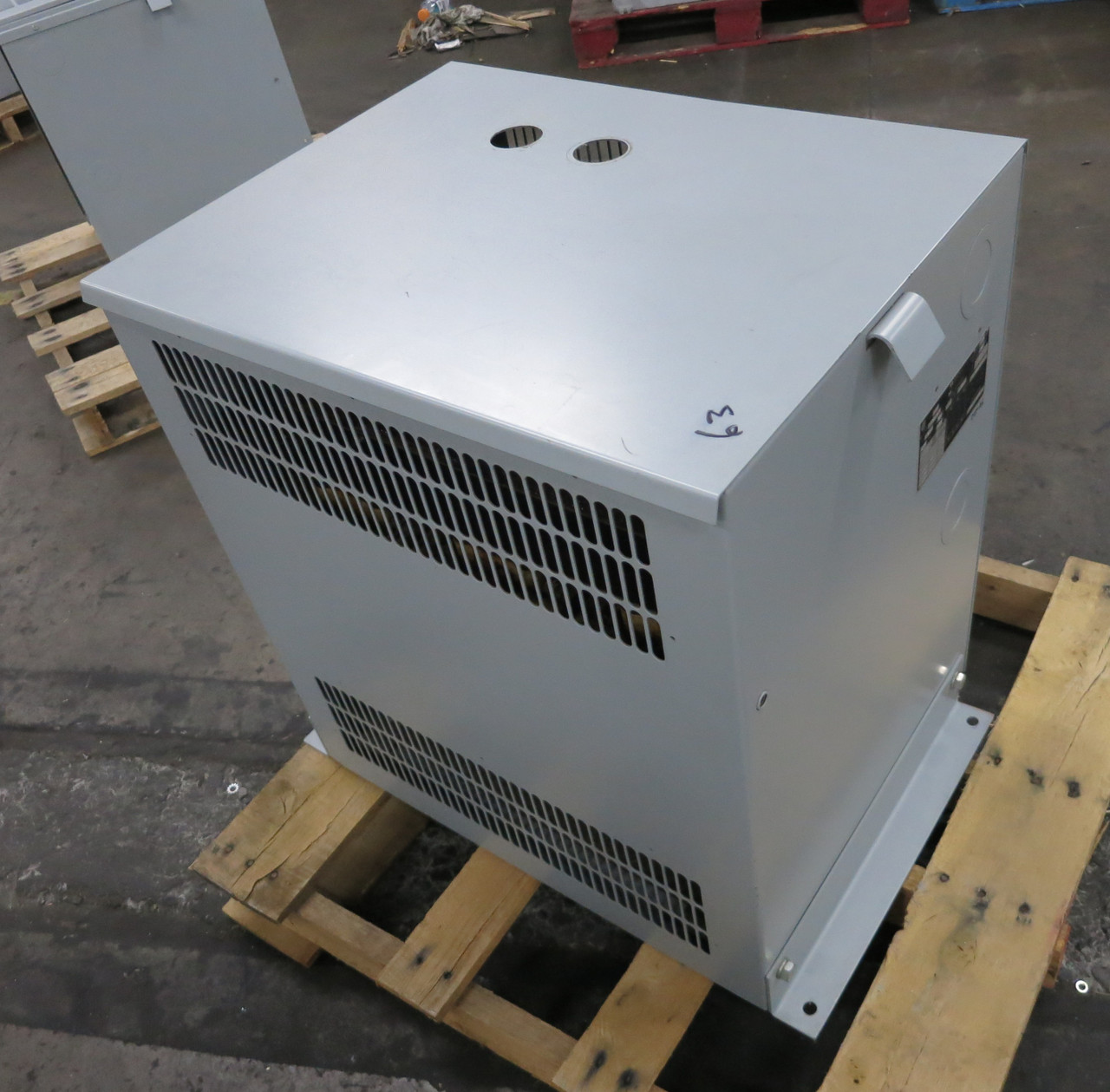 Hammond 63 kVA 460 Delta to 460Y/265 V 3PH Isolation Transformer 132047 460V (DW7329-1)