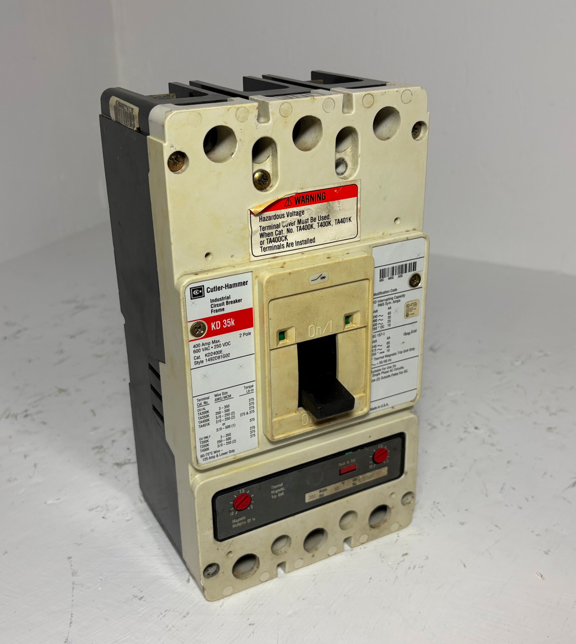 Cutler Hammer KD2400F 400A 2P Circuit Breaker Glossy Red 2 Pole w/ 300 Amp Trip (EM5525-1)