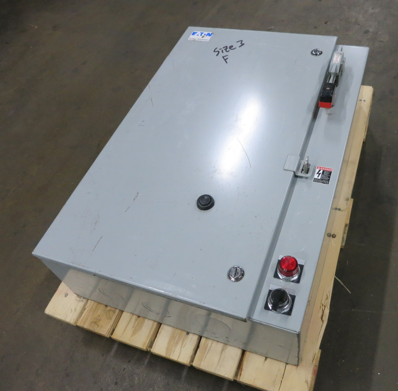 NEW Eaton 100A Fusible Size 3 Starter Combination Combo Box AN16KN0 208V 100 Amp (DW7380-1)