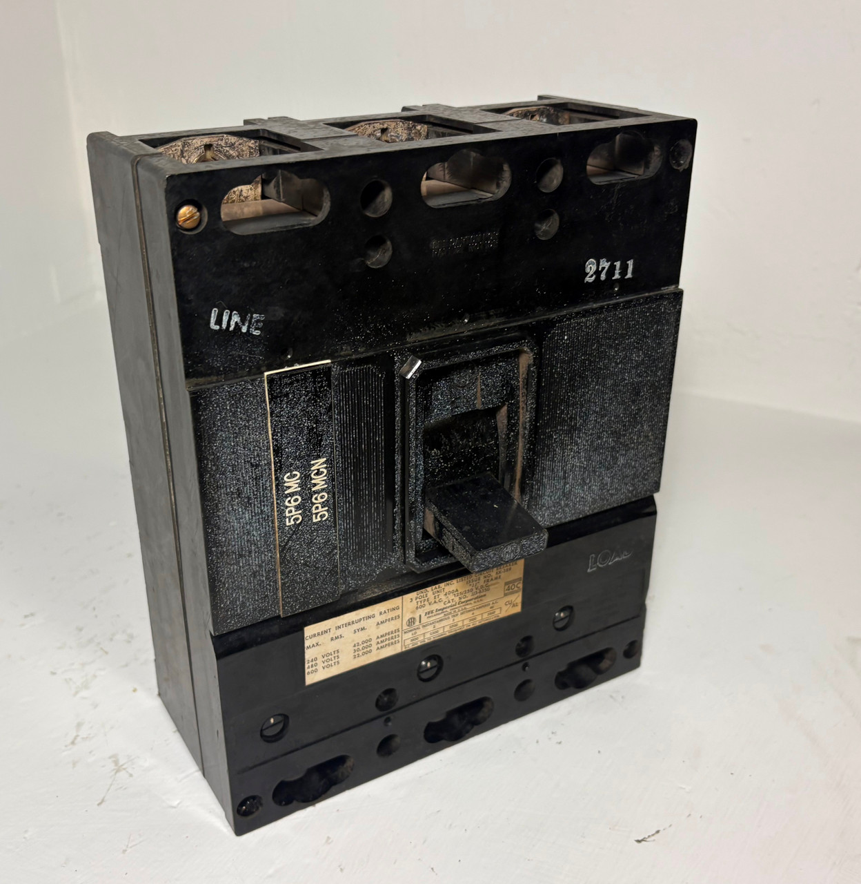 Image of Siemens I-T-E JJ3B350 350A ET Circuit Breaker JJ Frame JJ3-B350 600V ITE 350 Amp