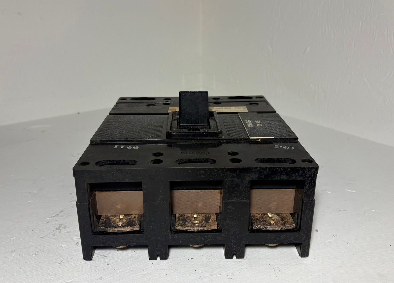 Siemens I-T-E JJ3B350 350A ET Circuit Breaker JJ Frame JJ3-B350 600V ITE 350 Amp (EM5541-1)