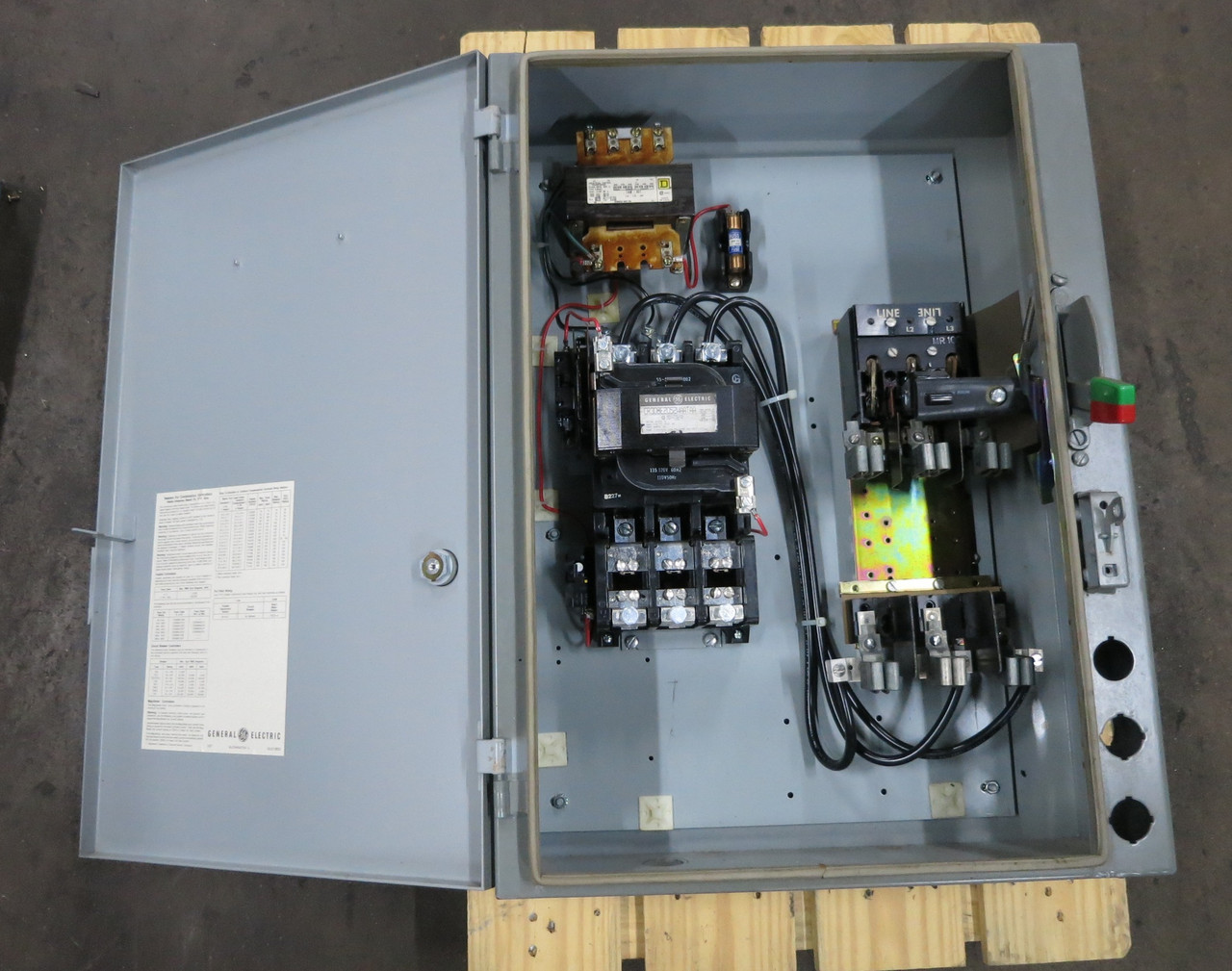 GE Size 3 Starter 100A Fusible Combination Combo Box 100 Amp CR308E2052WAATAA (DW7400-1)
