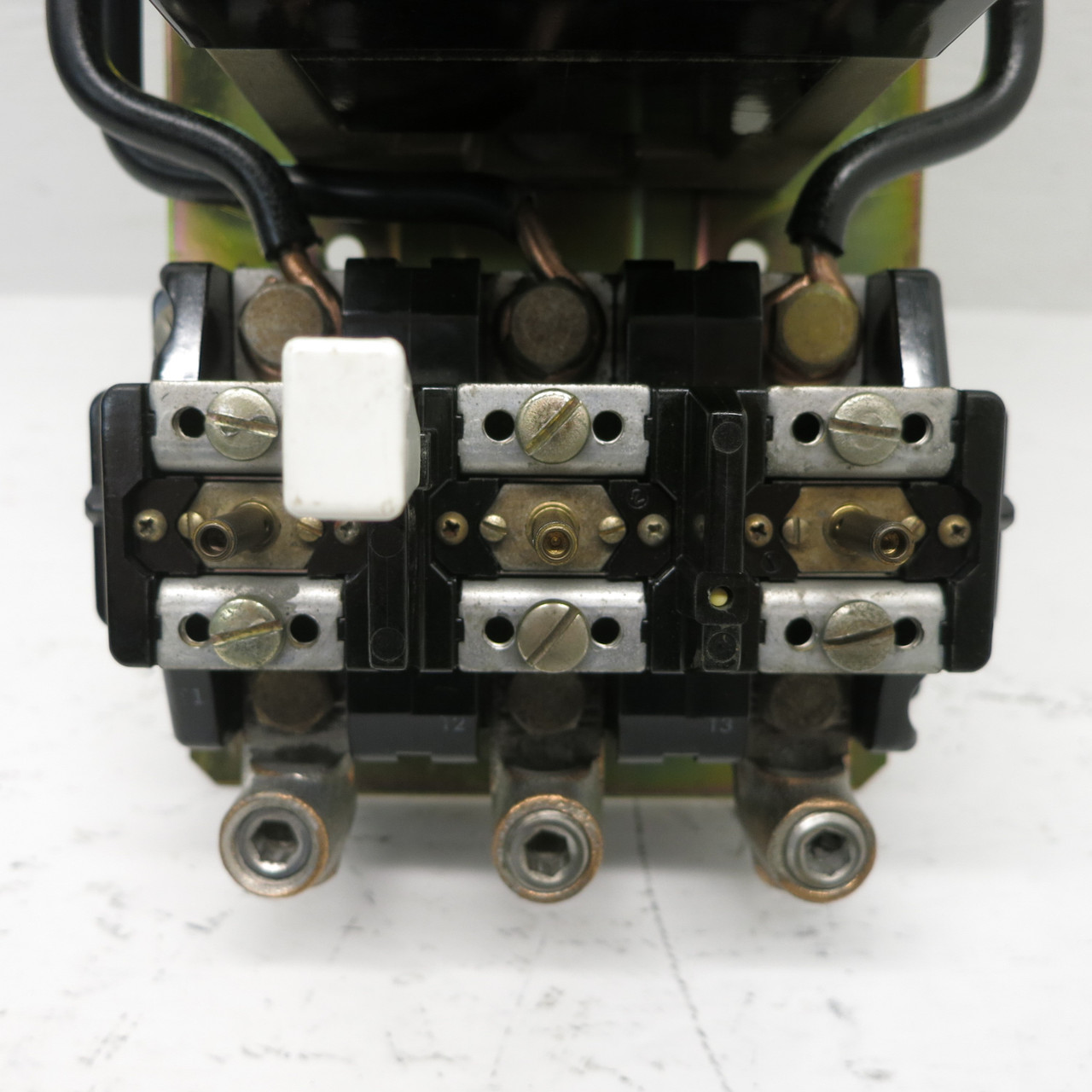 Allen Bradley 709DOD NEMA Size 3 Starter Ser K 120V Coil 73A86 709D0D w/ Reset (AH0625-1)