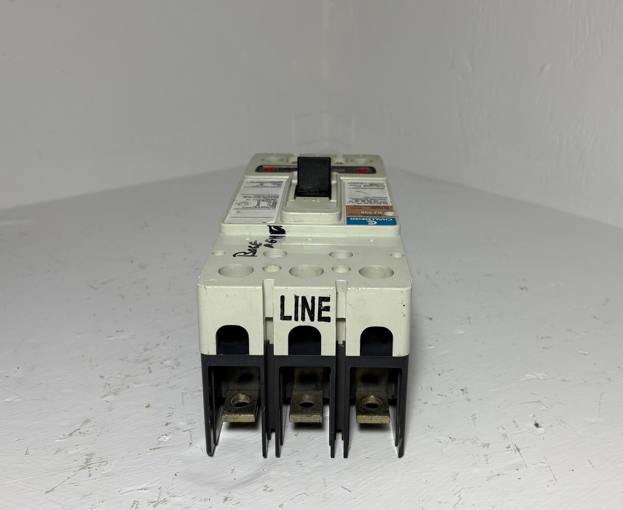 Challenger CJ3250F 250A Circuit Breaker w/ 150 Amp Trip 480/600V 3P CJ CJ3150 (EM5556-1)