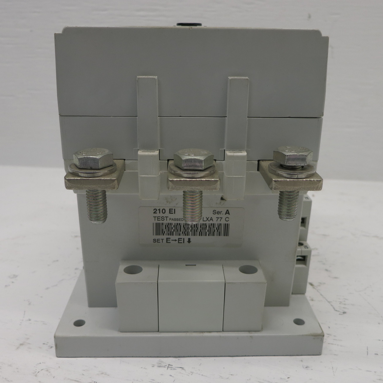 Allen Bradley 100-D210 Contactor 600V 300A Non-Reversing 110/130V Coil 100D210 (AH0626-1)