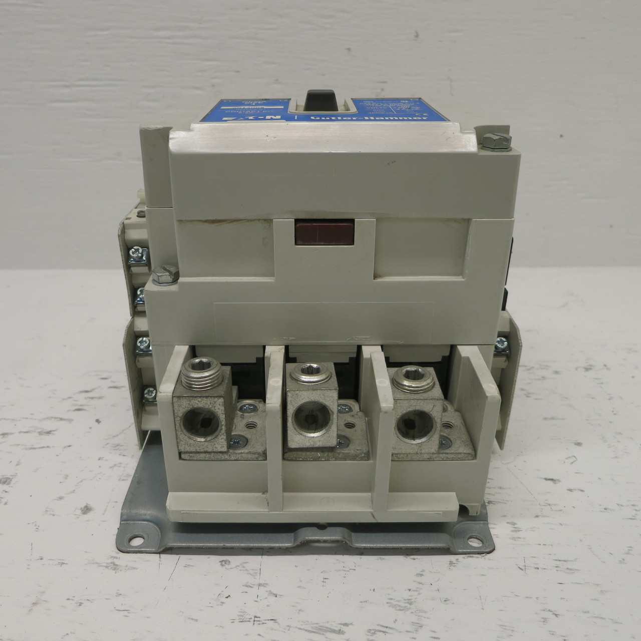 Eaton AN14NN0 Size 4 Motor Contactor 135A 120V Coil 3PH Ser B1 100 HP ANN14NNO (AH0630-1)