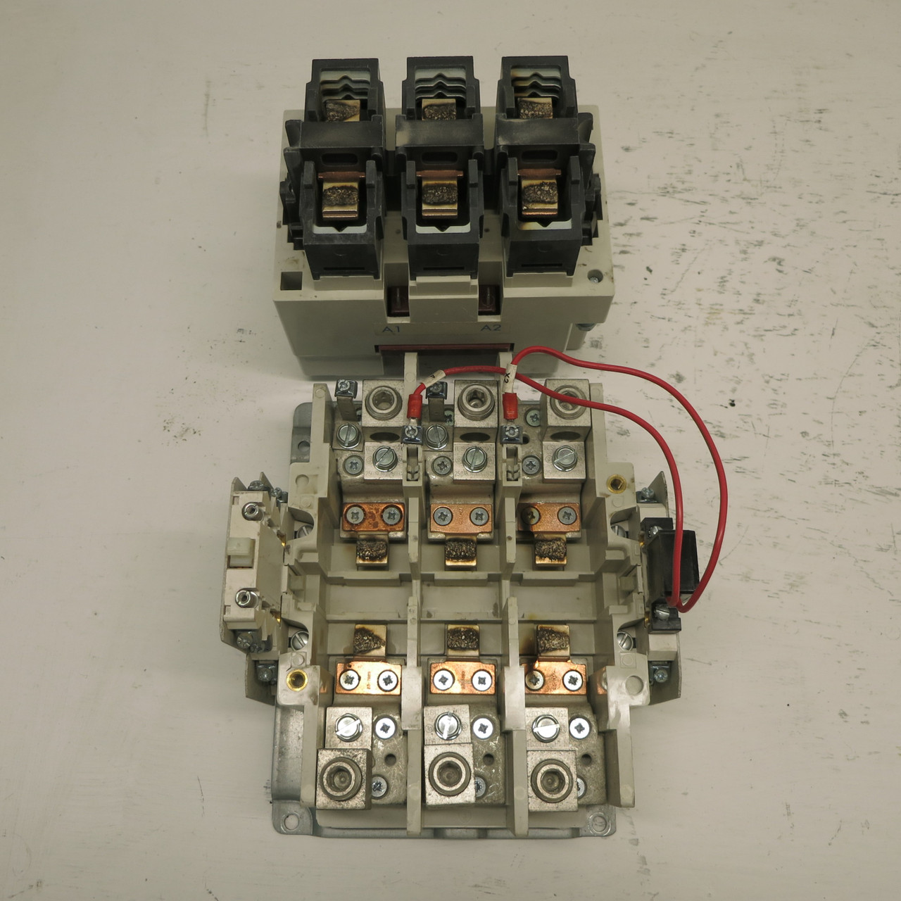 Eaton AN14NN0 Size 4 Motor Contactor 135A 120V Coil 3PH Ser B1 100 HP ANN14NNO (AH0630-1)