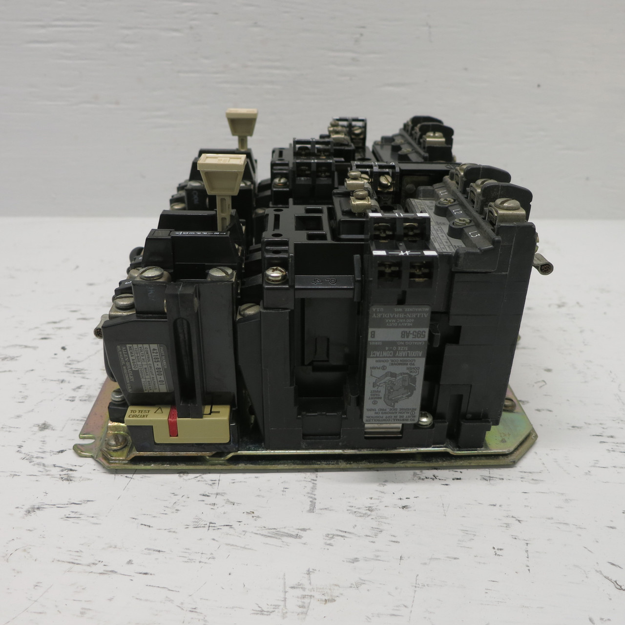 Allen Bradley 520F-BOD Size 1 2 Speed Starter 120V Coil 27A 520F-B0D No Heaters (AH0633-4)