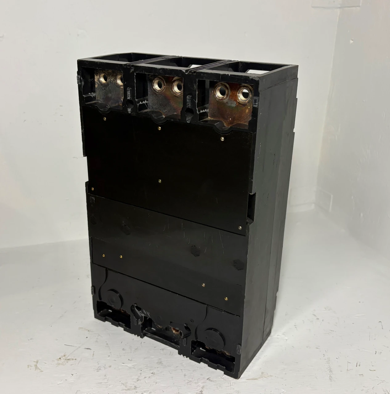 Square D MAL360008M 800A Molded Case Switch Black 600V 3 Pole MA Frame 800 Amp (EM5565-1)