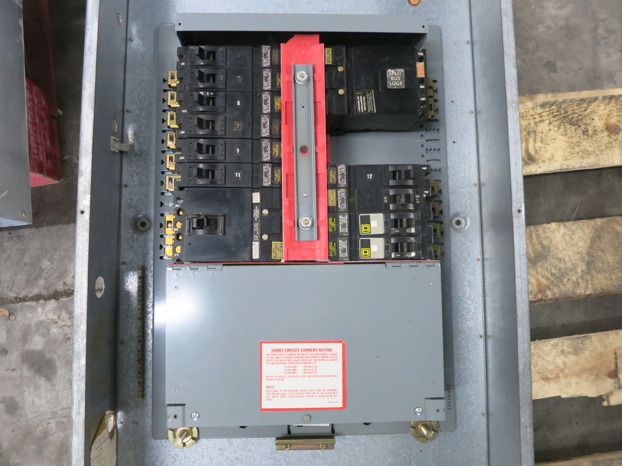 Square D 100A HCN I-Line Circuit Breaker Panel Board 600V MLO 3PH 4W 100 Amp (DW7416-1)